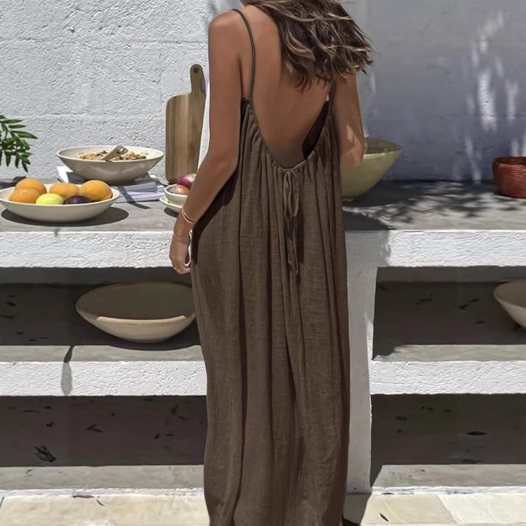 Vestido de Espalda Descubierta y Corte Holgado